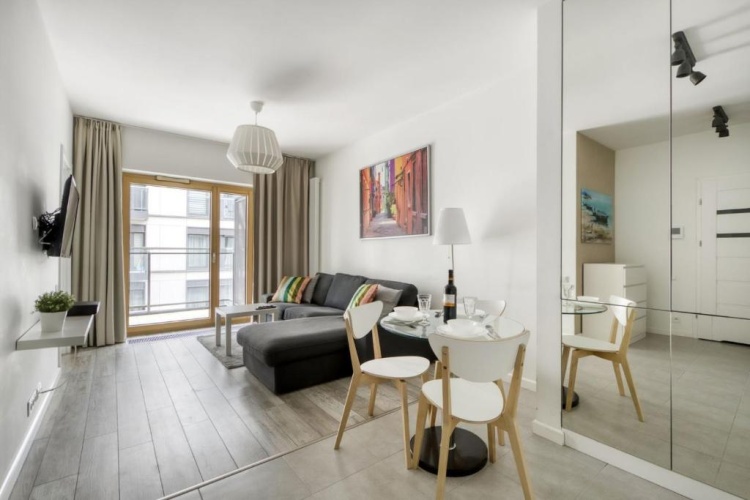 1 Bedroom Apartment