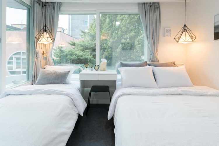 Deluxe Twin room
