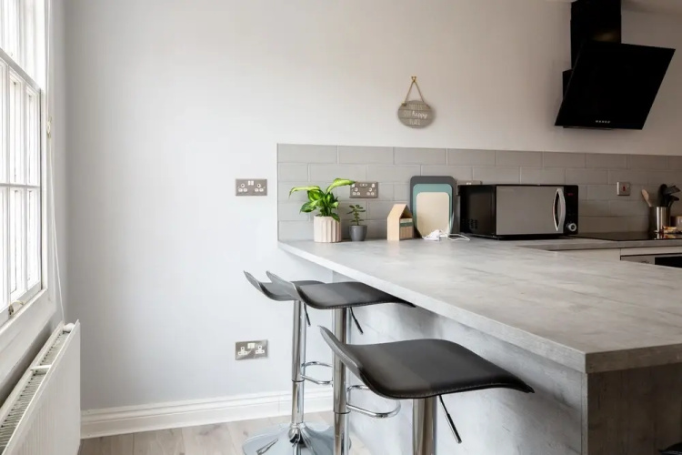 Castle Street Apartment