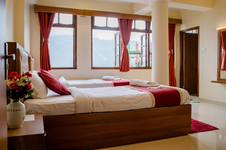 Classic Double room with mountain view