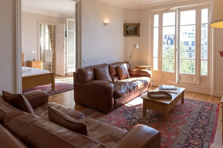 Eiffel Park Peaceful 1 Bedroom Apt Near the Eiffel Tower