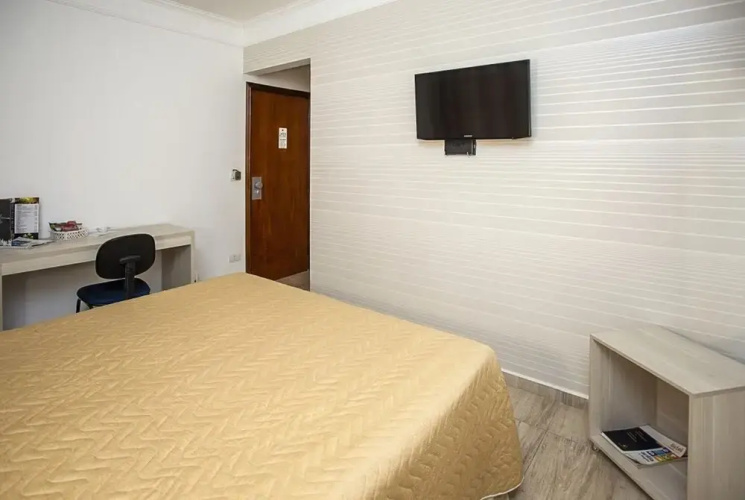 Alves Hotel