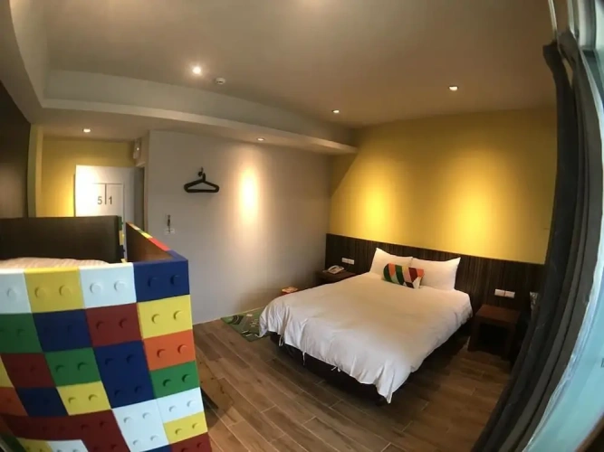 Standard Quadruple Family room