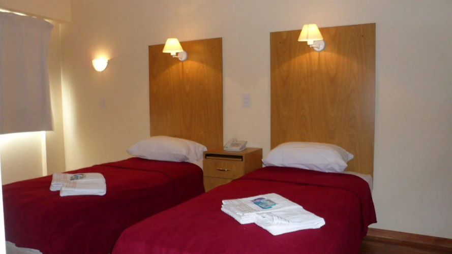 Juramento de Lealtad Townhouse Hotel