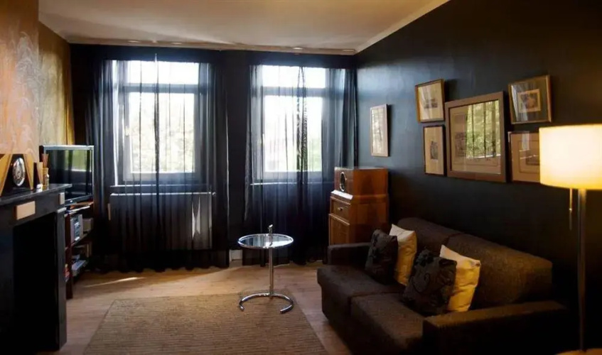 Bed  Breakfast 76