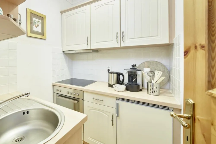 2 Bedrooms Premium Apartment with balcony and with mountain view