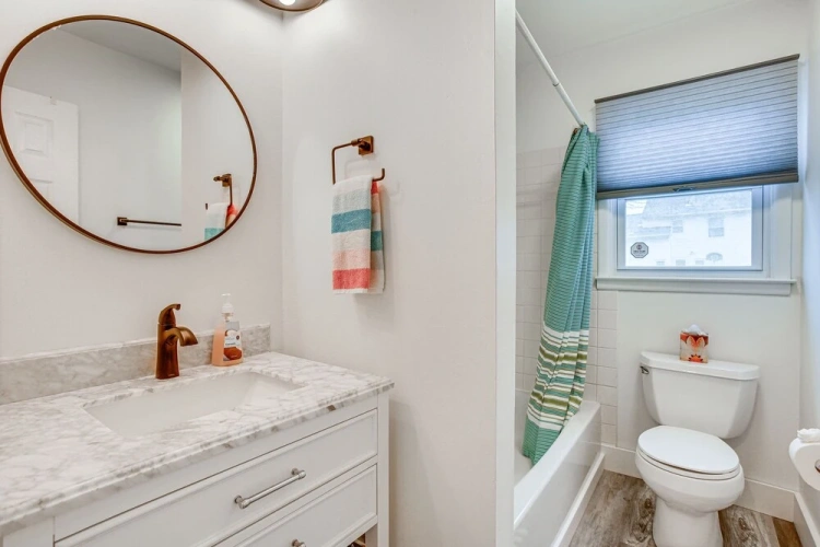 2 Bedrooms Cottage