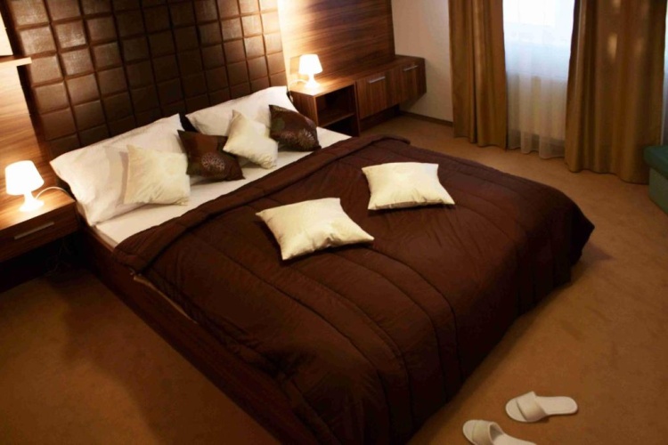 Deluxe Double Suite with view