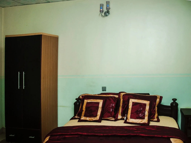 Abanet Hotel