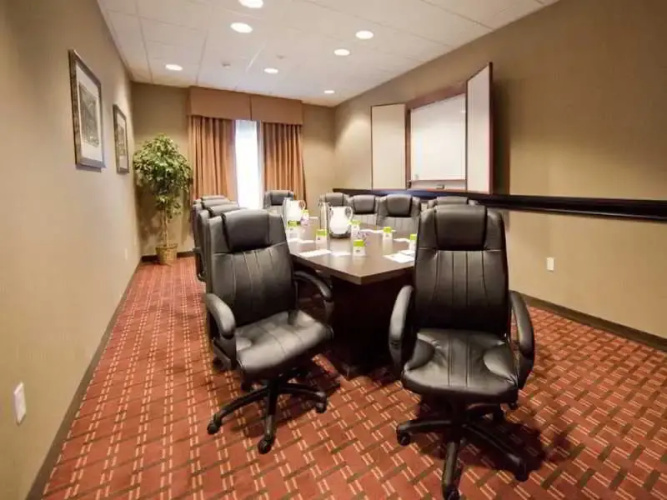 Hampton Inn & Suites Seattle Kent WA
