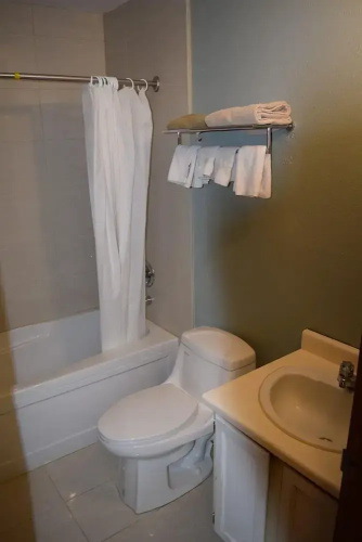 Brookside Inn