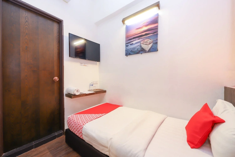 Standard (No Window) Single room