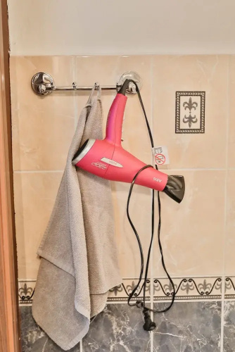 Comfortable Zizkov Apt for 6 pax easyBNB