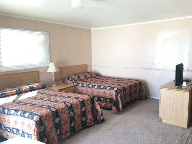 Economy Quadruple room