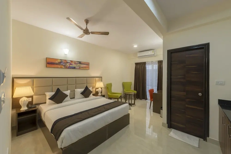 Deluxe Double room with balcony