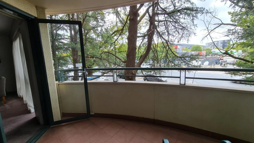 1BR Executive Apartment in City Centre