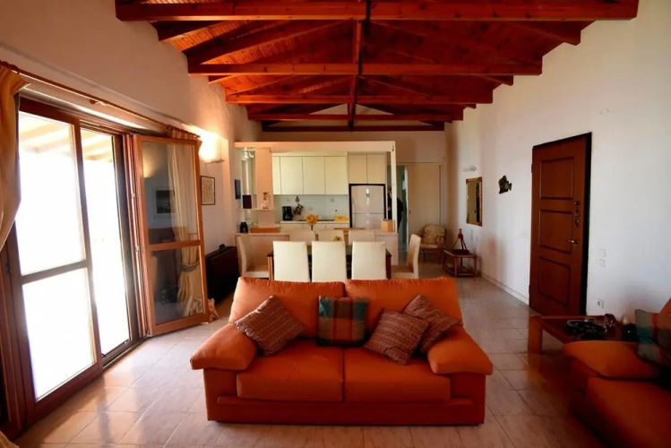 1st Floor apt. · Villa by the Sea