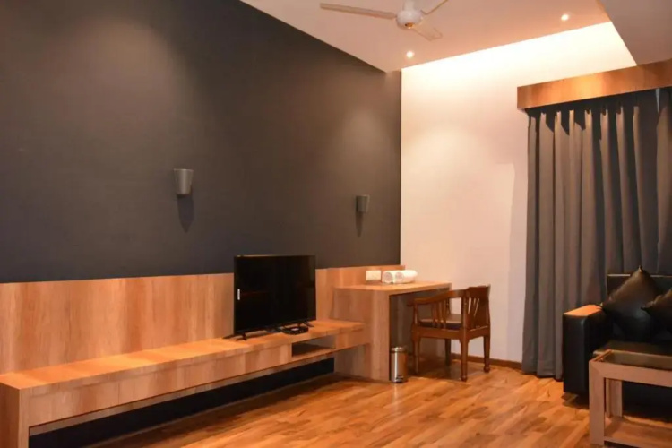 Tgn Suites - Hotel