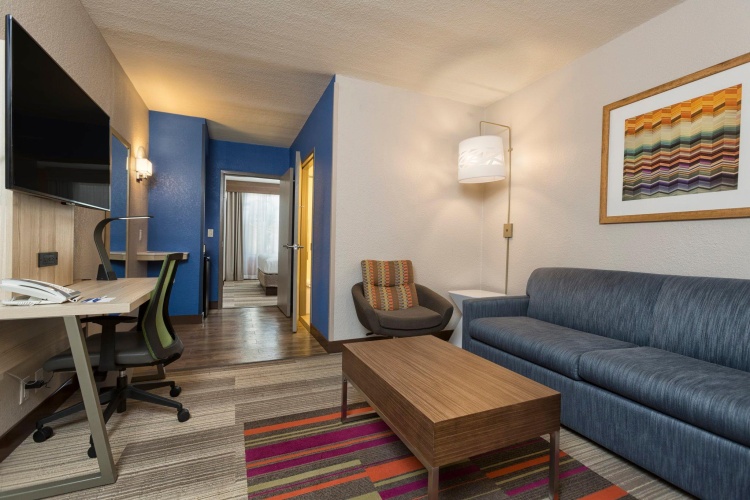 1 Bedroom Double Suite