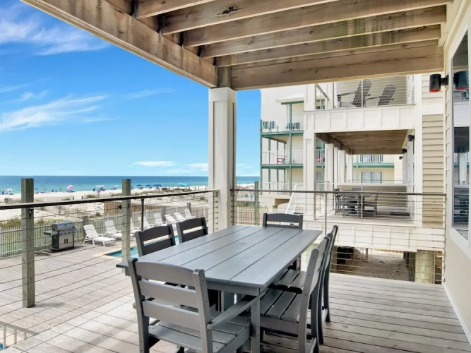 Standard room with balcony and with ocean view
