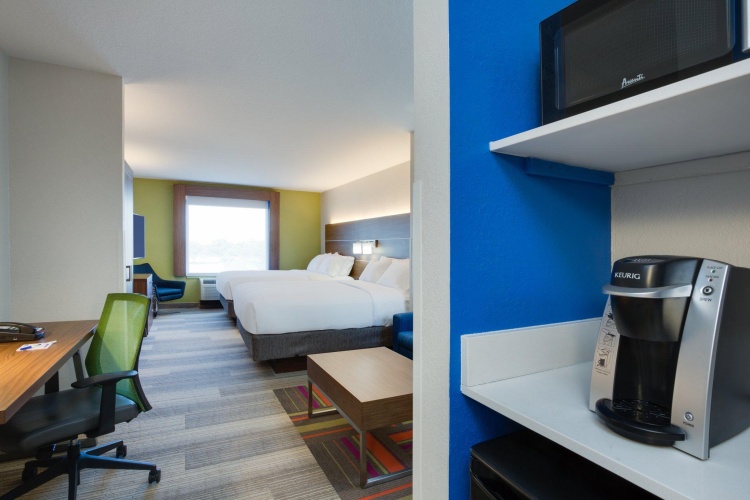 Quadruple Suite