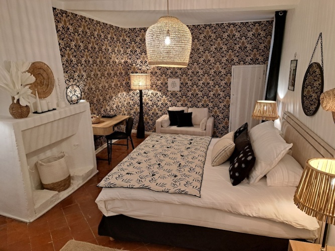Deluxe Double room