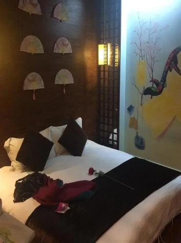 Tianhou Hotel