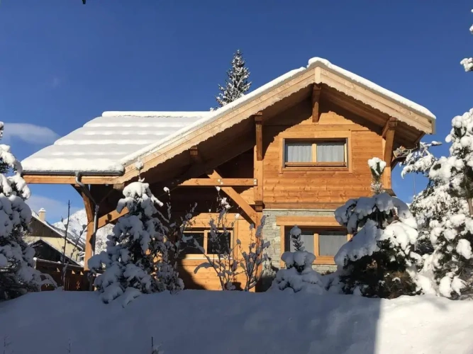 Superior Chalet