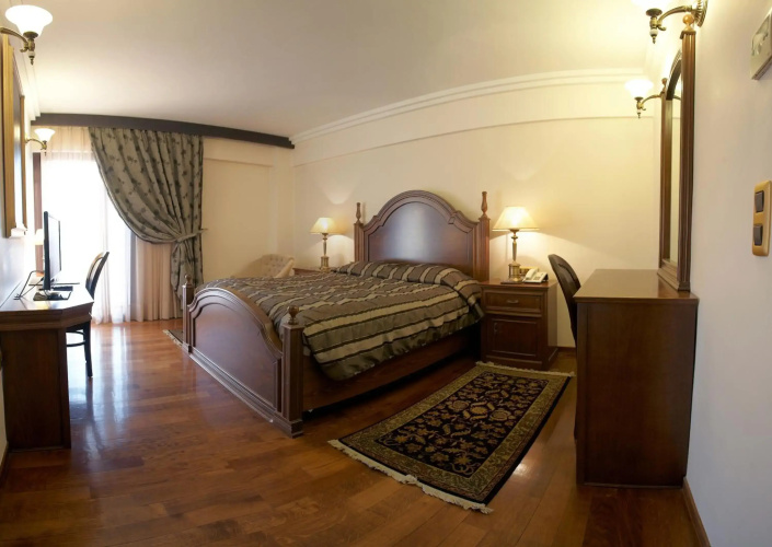 Aeton Melathron Hotel