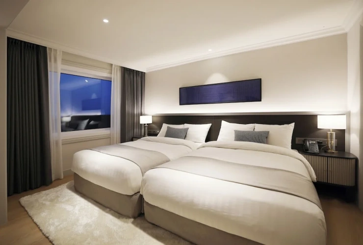 Executive Quadruple Suite