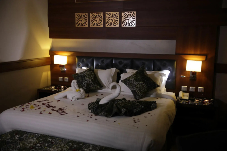Dalin Hotel