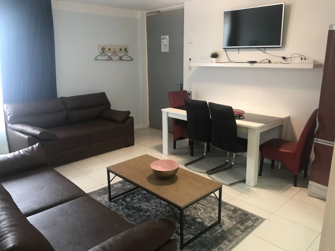 2 Bedrooms Suite