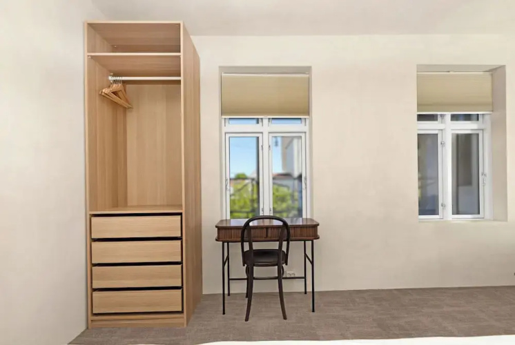 Central Guest House - Private Bathroom