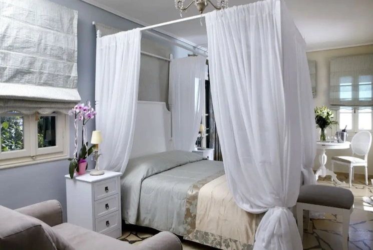 Studio with balcony and with sea view