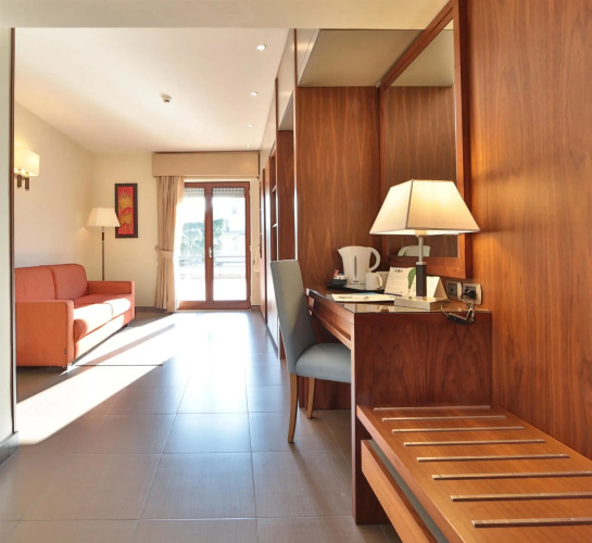 Suites & Residence Hotel Napoli