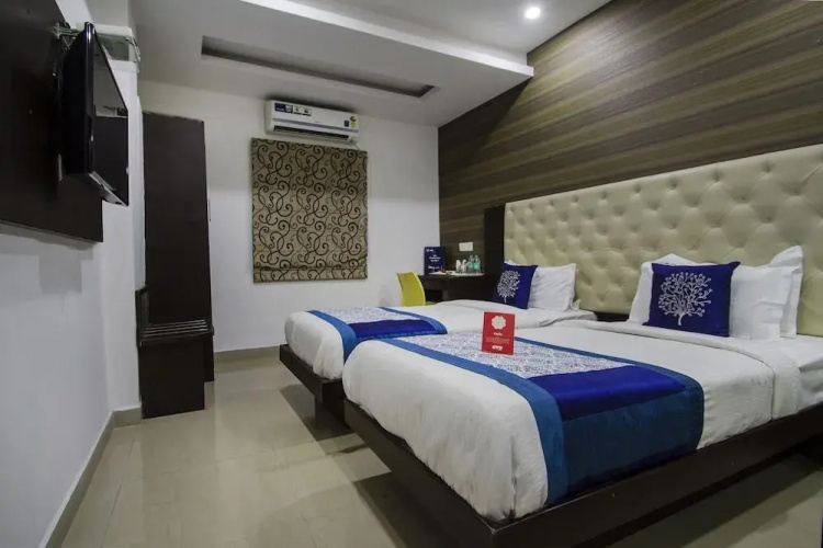 Hotel Aditya Homes