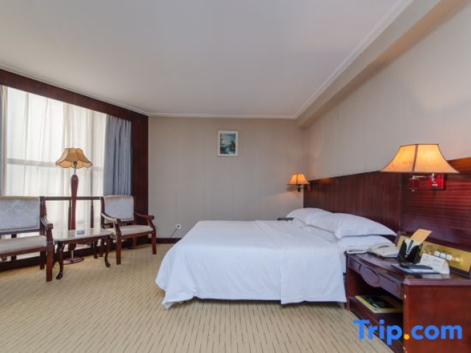 Standard Double Suite