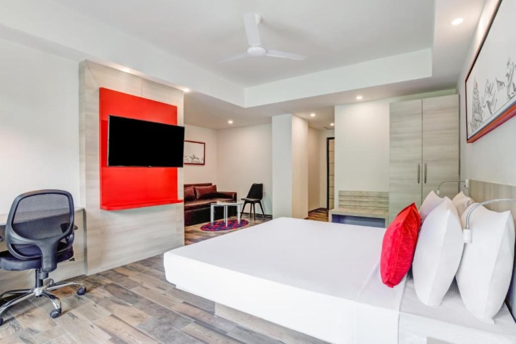 Deluxe Suite