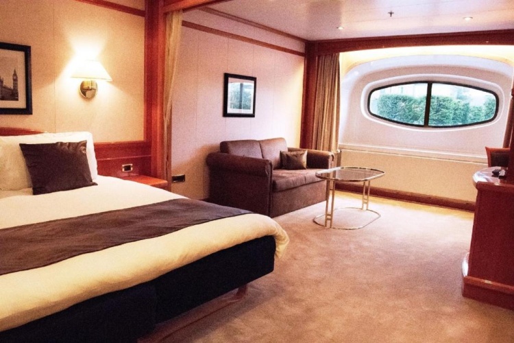 Classic Double room with river view