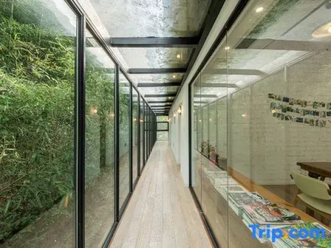 Juesu Hot Spring Hostel