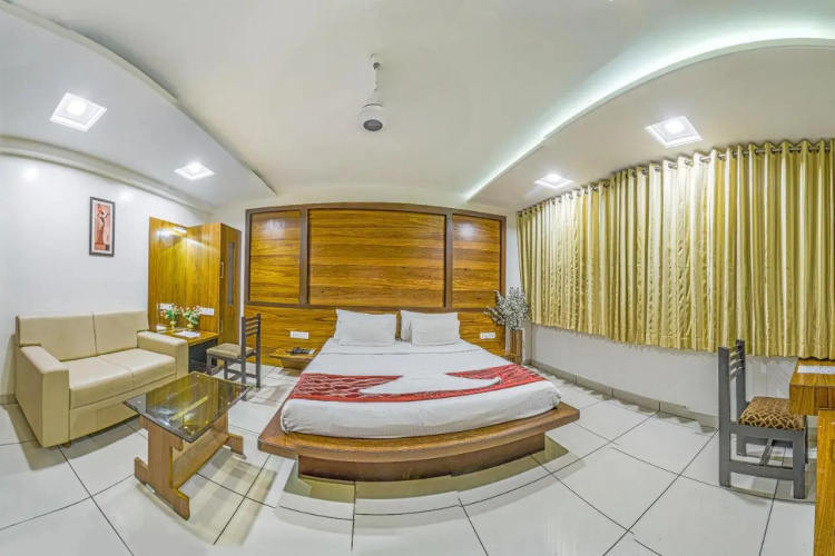 Hotel Radiant