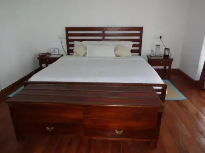 Irinjalakuda House