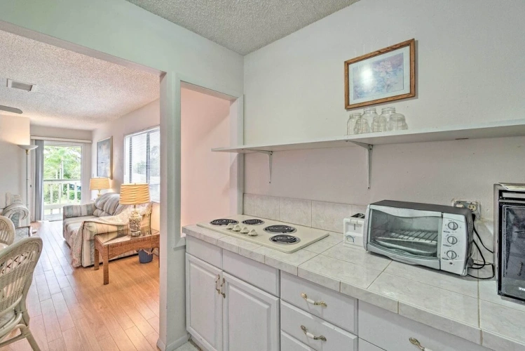1 Bedroom Apartment with balcony