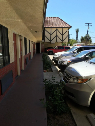 Executive Suites Inn