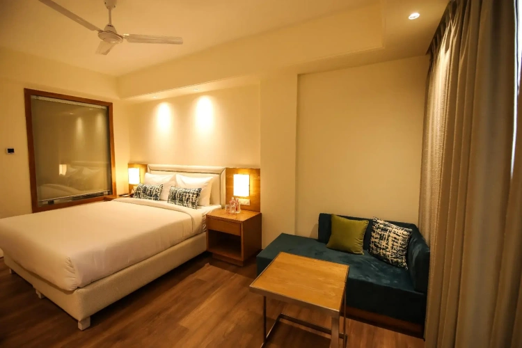 Standard Club room