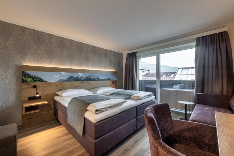 Standard Double room with balcony