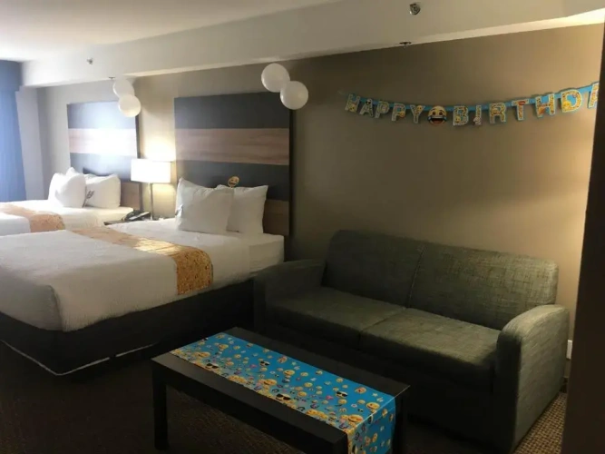 Deluxe Double Suite