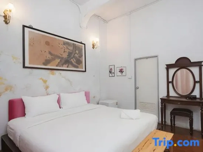 Standard room with balcony