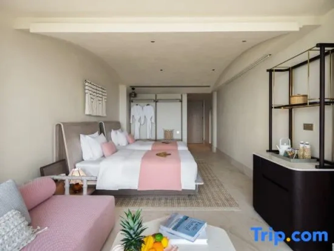 Standard Twin room with sea view