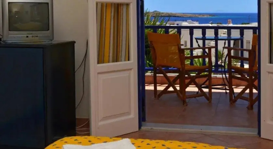 Petros Rooms